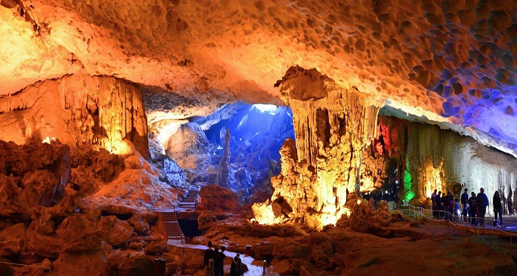 Explore Vietnam in 4 Days