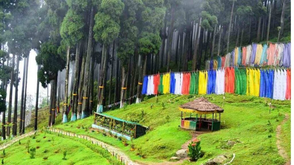 Explore Gangtok, Kalimpong and Darjeeling in 6 Days